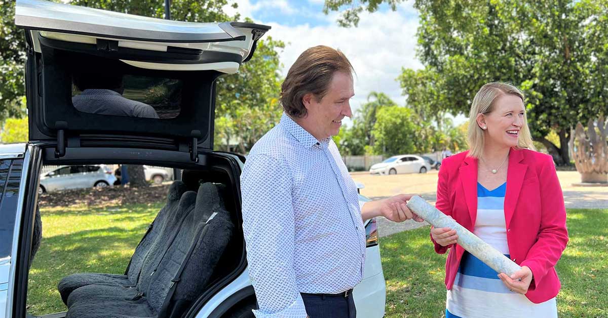 Core Lithium Managing Director Stephen Biggins with Minister Manison